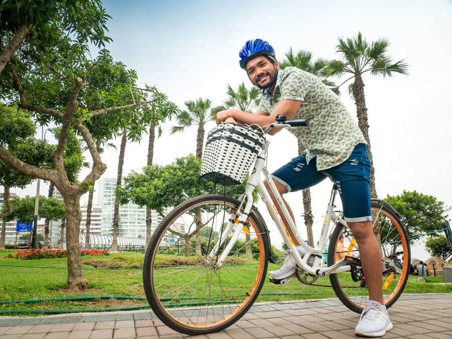 Barranco by bike, Lima