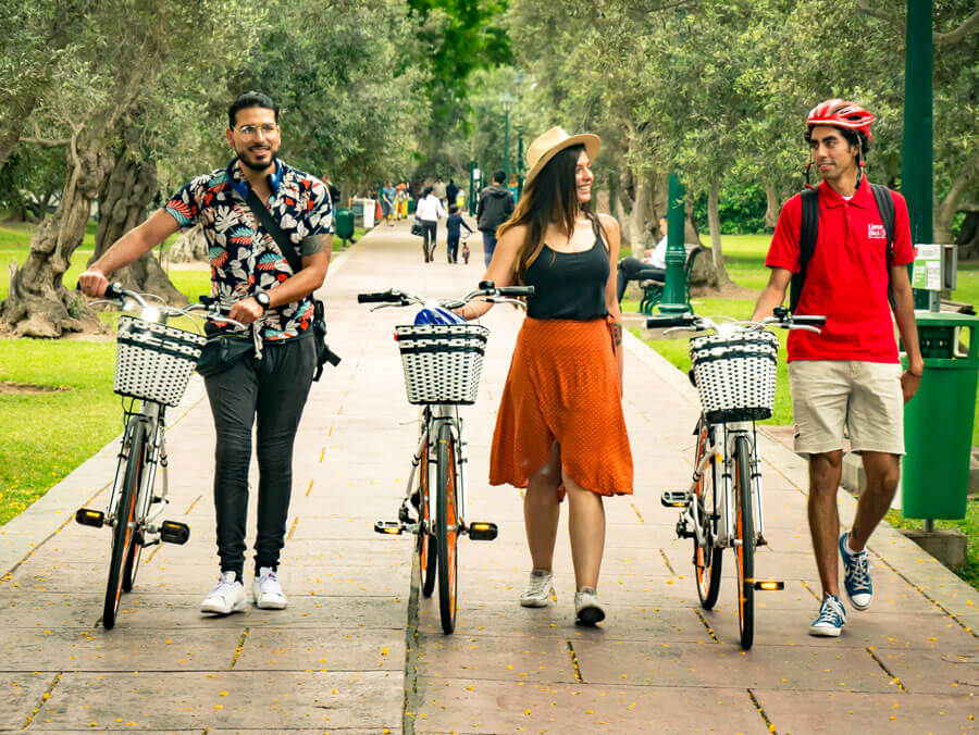 Urban bike tour Lima, Peru